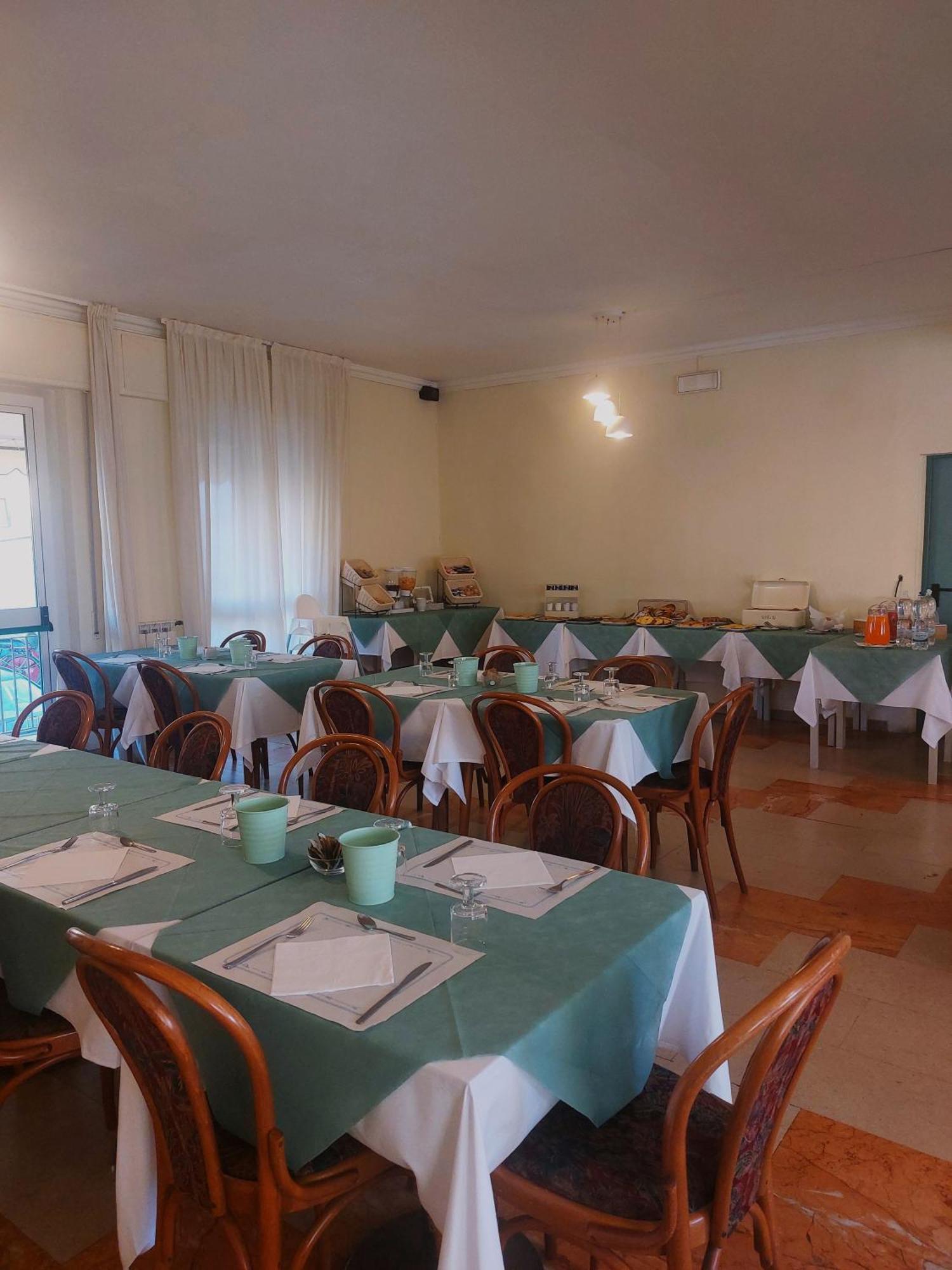 Hotel Laurin Lido di Camaiore Dış mekan fotoğraf